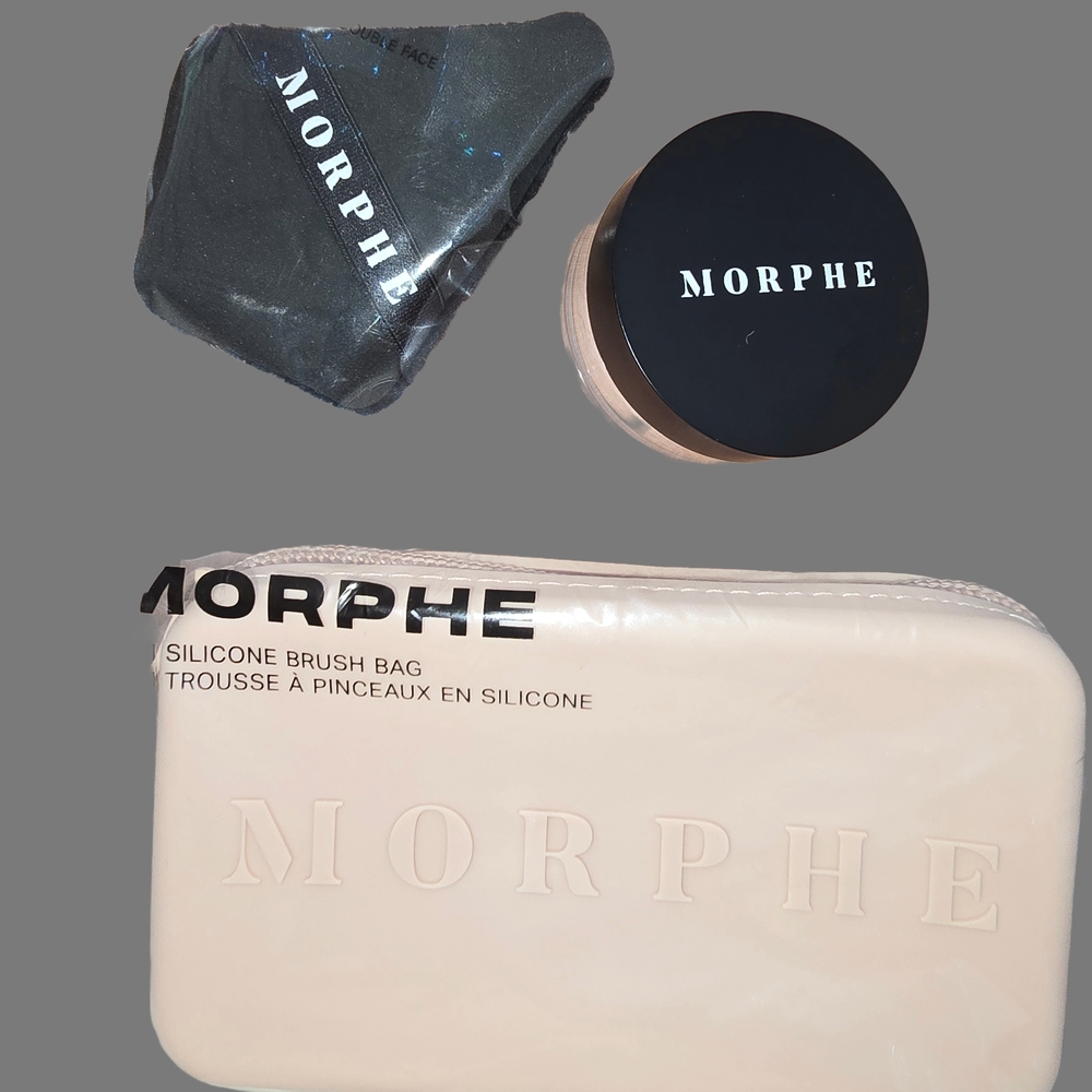 NWT Morphe Silicone Brush Bag with Black and Beige Accessories